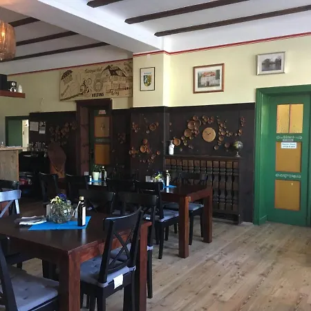 Landgasthof Alter Krug Ot Marquardt Апартаменты Потсдам