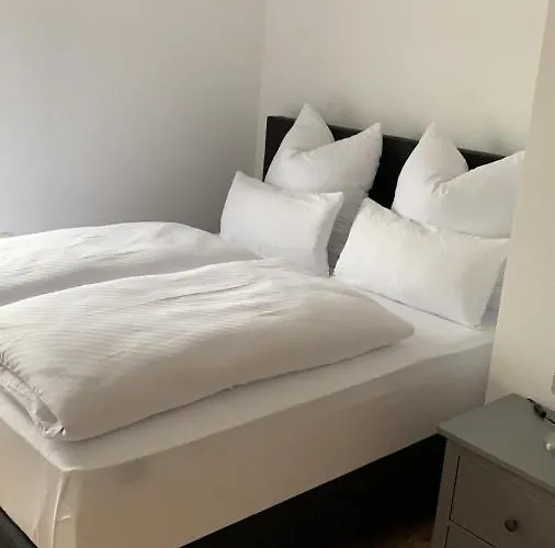 Landgasthof Alter Krug Ot Marquardt * Potsdam